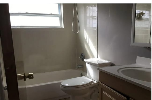 Photo - 1633 Doubloon Dr