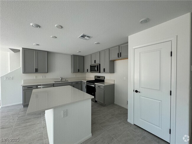 Building Photo - 5331 Barcola Ave Rental