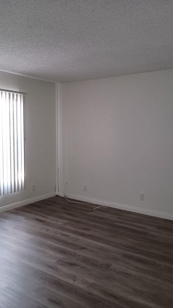 Photo - Whitsett - 101 and 107 Unit 101 and 107