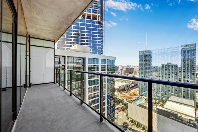 Photo - 610 Davis St Unidad 3010