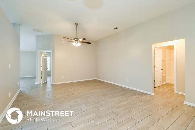 Photo - 1043 Three Forks Ct