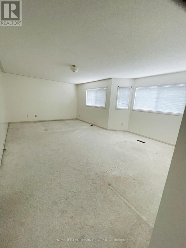 Photo - 53 Brown St