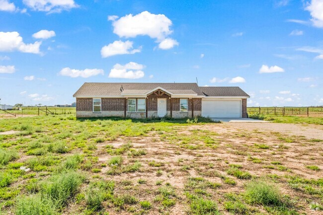 Building Photo - Country Living In Roosevelt ISD! Rental