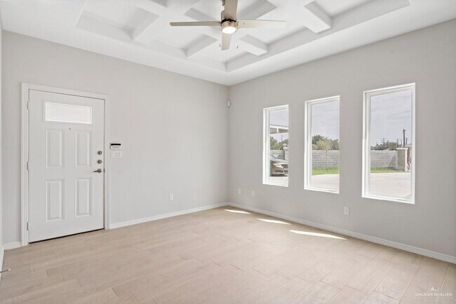 Photo - 11 W Driftwood St Unit 1