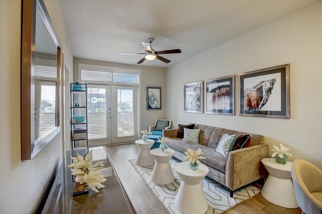 Building Photo - Ella Parkside Rental