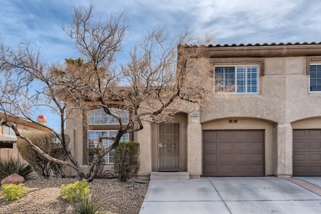 FACADE - 7609 Almeria Ave Townhome