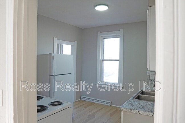 Photo - 1148 Earl St