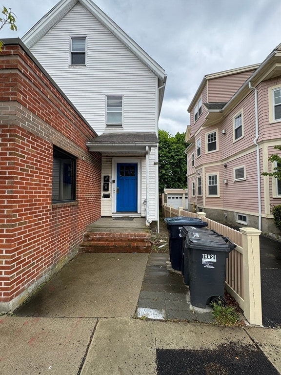Building Photo - 2534 Massachusetts Ave Unit 2