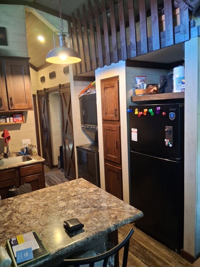 Photo - 31 Rest Awhile Ln