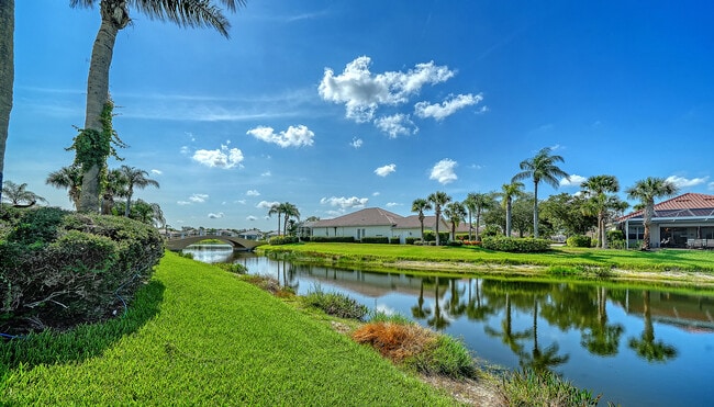 Building Photo - 5533 Avellino Pl