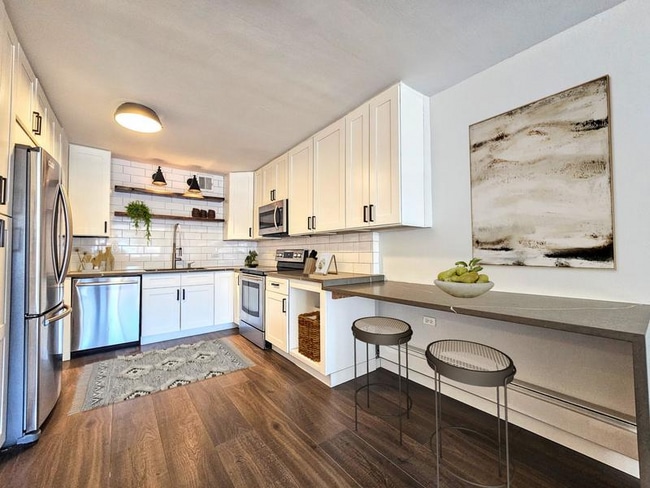 Photo - 1356 N Dearborn St Unit 1344-17