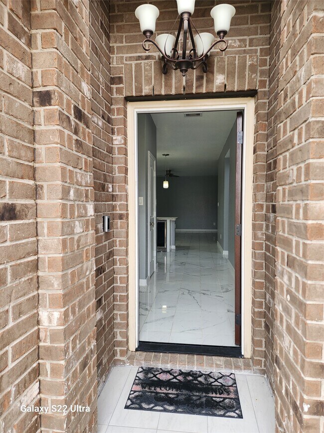 Photo - 21007 Whitehaven Bluff Trail