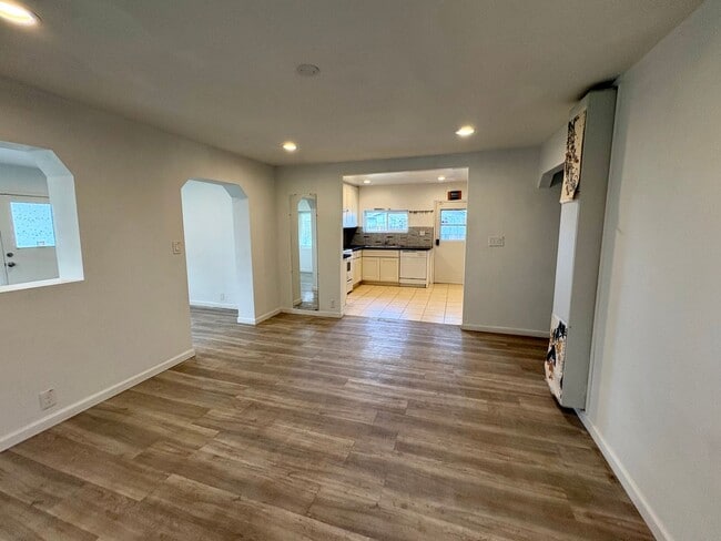 Photo - Country Like 2 Bedroom 2 Bath Single Story Home