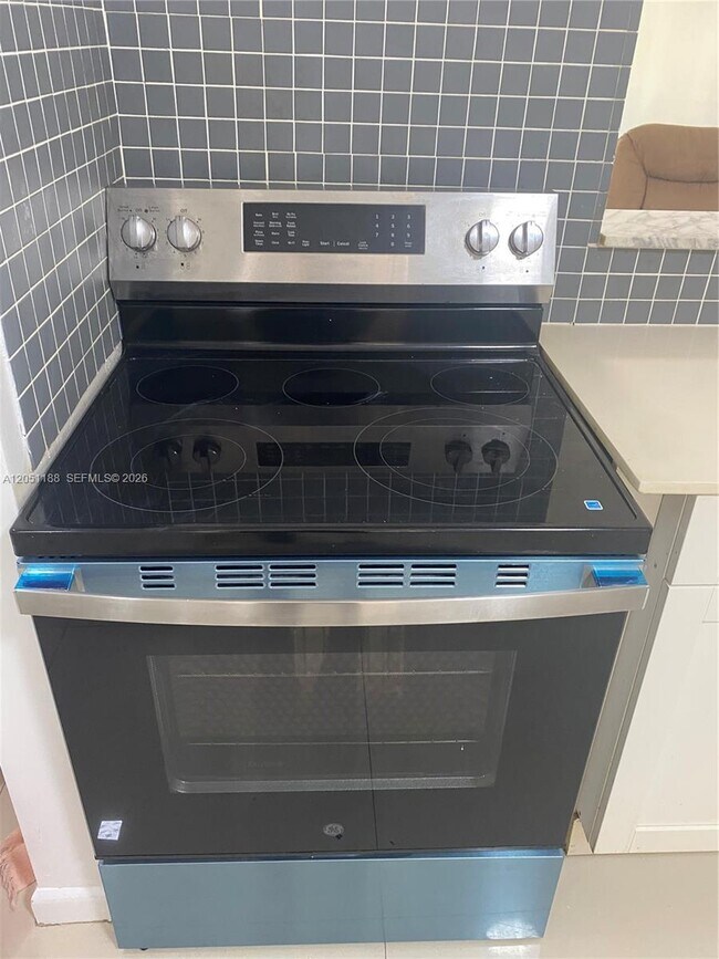 1550 NE 191st St Unit 309