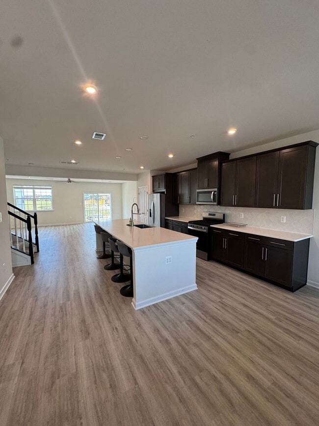 Photo - Spacious, Modern Condo in Owings Mills — M...