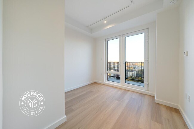 Photo - 931 Carroll St Unit 1210