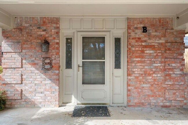 Photo - 8421 Fathom Cir