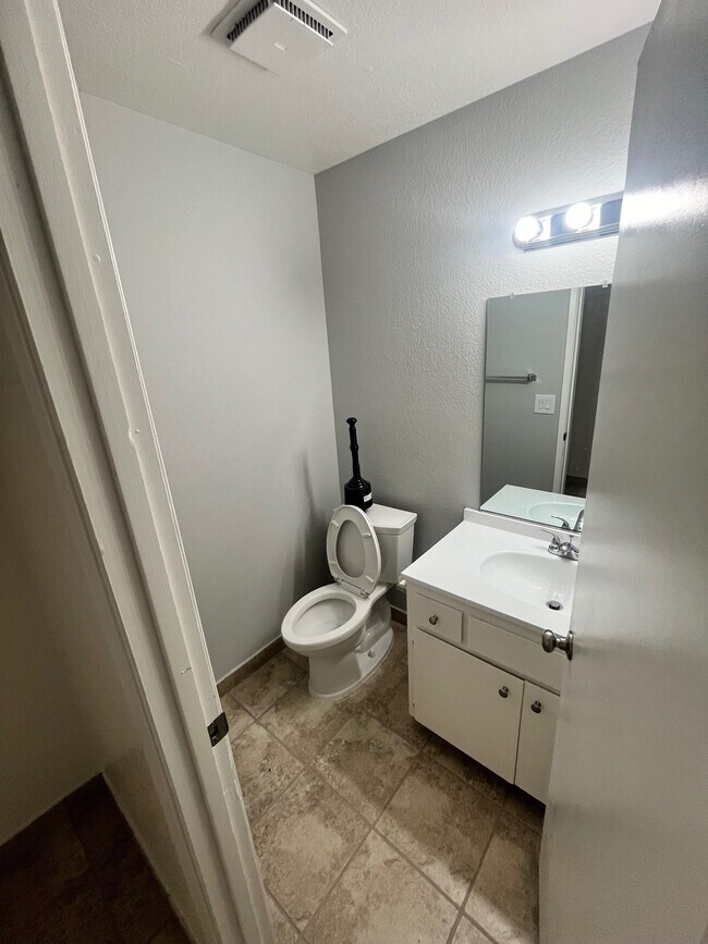 Photo - 6238 Gettysburg Pl Unit 4