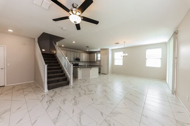 Photo - 16577 W Sierra St