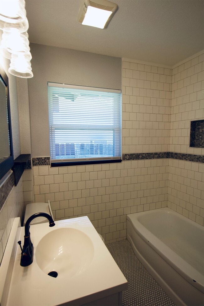 Photo - 231 Addax Dr
