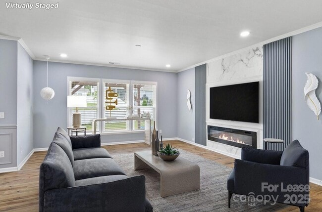 Building Photo - 4029 Spring Garden St Rental