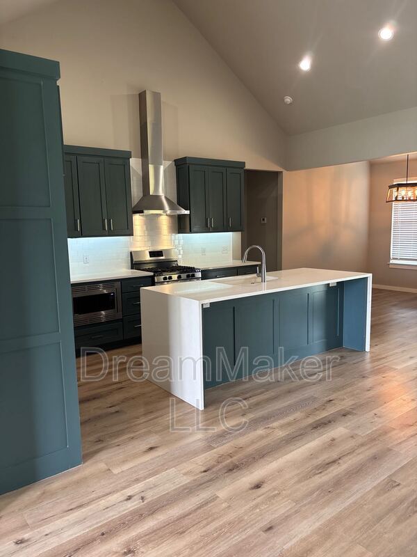 Photo - 3043 SE 34th St