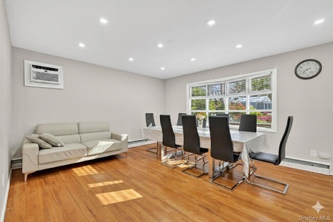 Photo - 28 Edward Ave