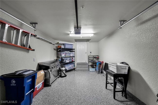 Photo - 13225 Silver Thorn Loop Unidad 306 Rental