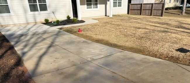 Photo - 1151 Pontiac Cir