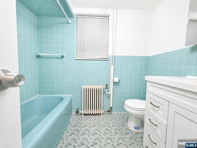 Photo - 343 Tremont Ave