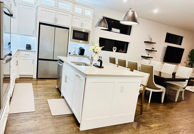 Photo - 512 Secretariat Dr