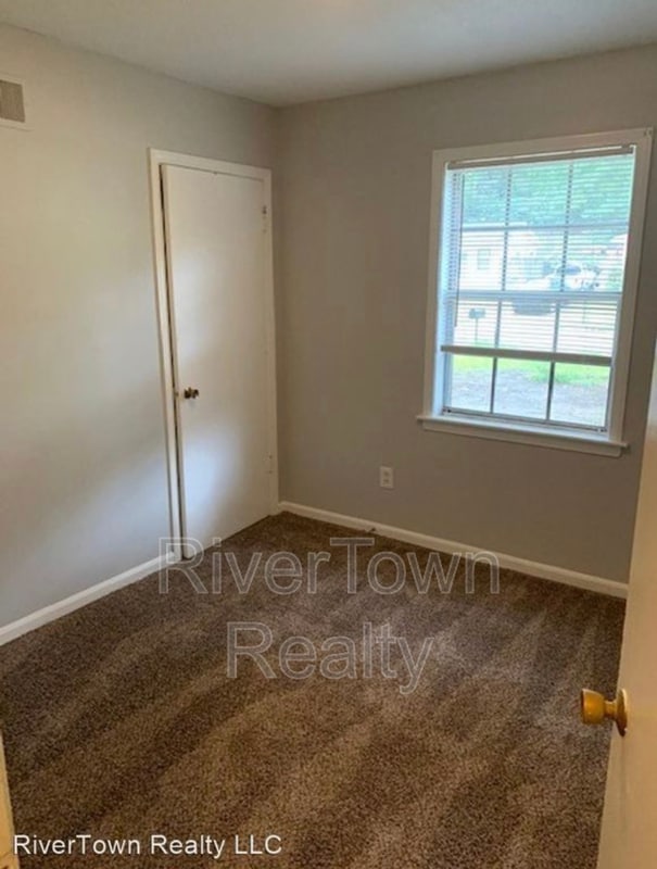 Photo - 1424 Ticonderoga Dr