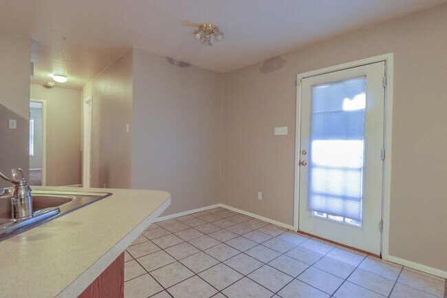 Photo - 3417 49th St Unit B