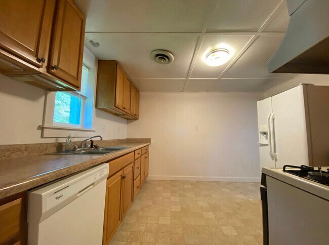 Photo - 717 Fairchance Rd