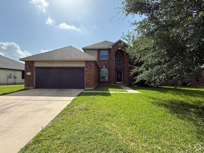 Building Photo - COMING SOON! Rental