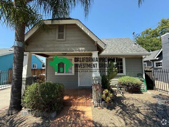 Building Photo - 3887 12th Ave Rental