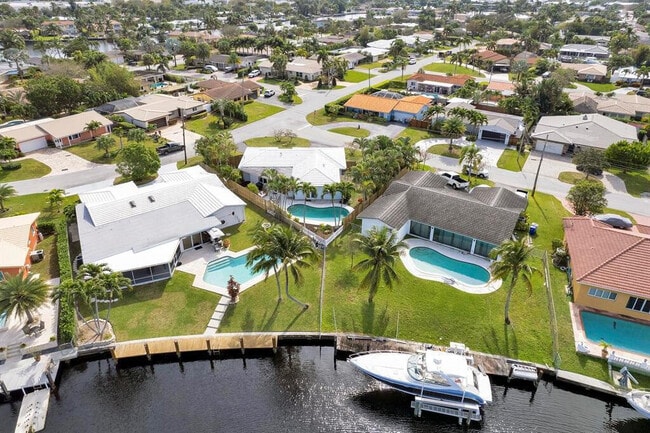 Photo - 999 SE 6th Terrace