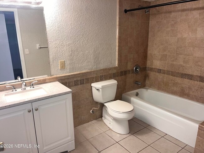 Photo - 5201 Atlantic Blvd Unidad 215