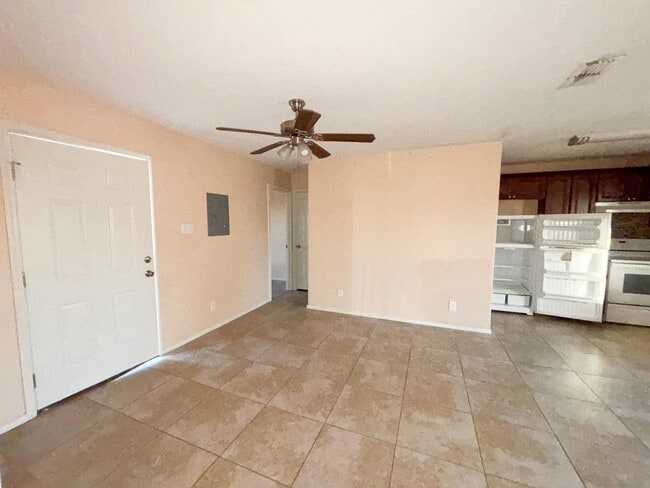 Photo - 803 E Fremont St