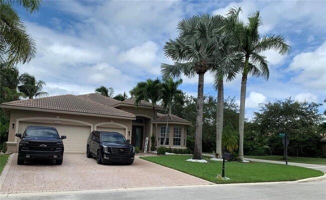 Building Photo - 6013 NW 56th Dr