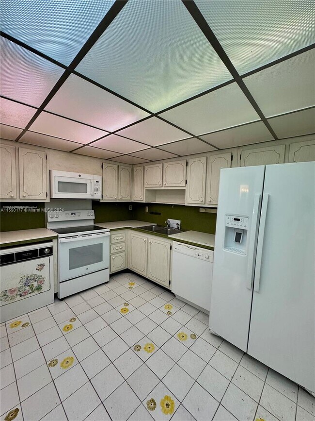 Photo - 1865 Brickell Ave