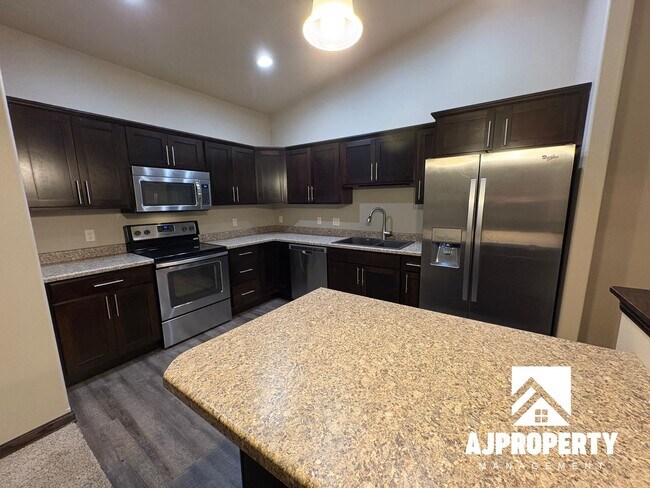 Photo - 9402 W Broek Dr