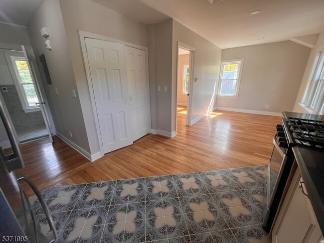 Photo - 135 Main St Unit B