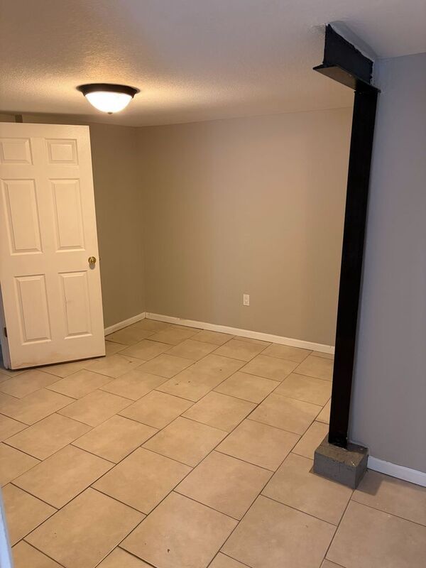 Photo - 407 Pecan St