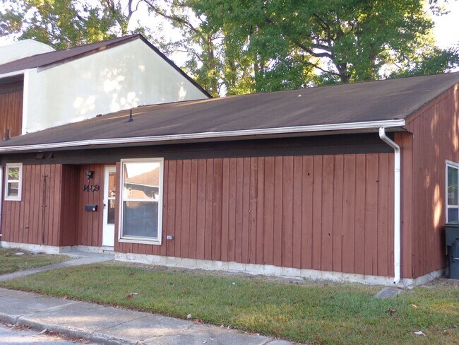 Photo - SAINT ANDREWS PLACE Townhome