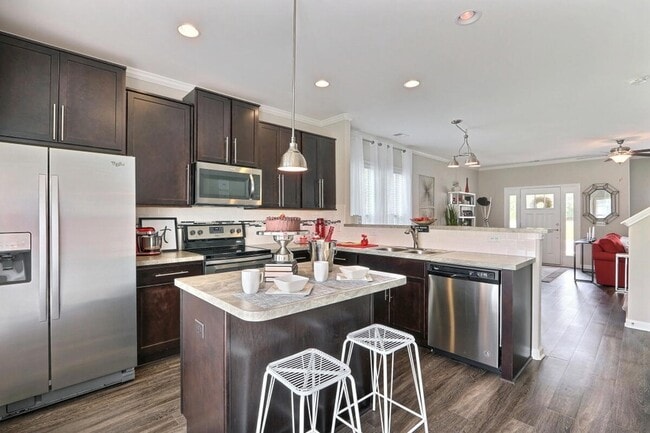 Photo - 226 St Catherines Ct