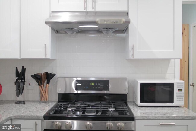 Photo - 2033 S 22nd St