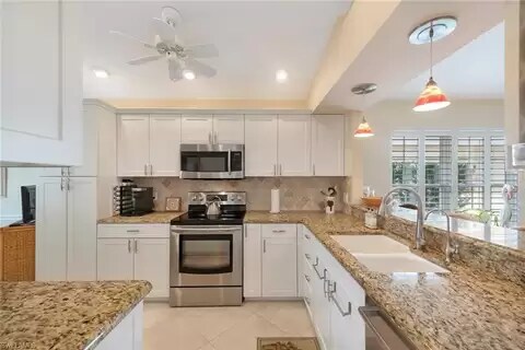 Photo - 1546 Weybridge Cir