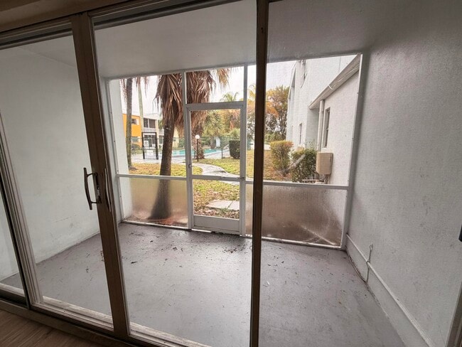 Photo - 1505 Crescent Cir Unit B21