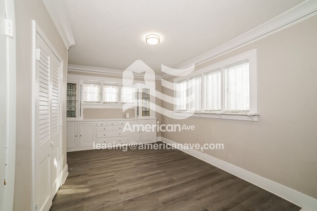 Photo - 1217 N Bourland Ave